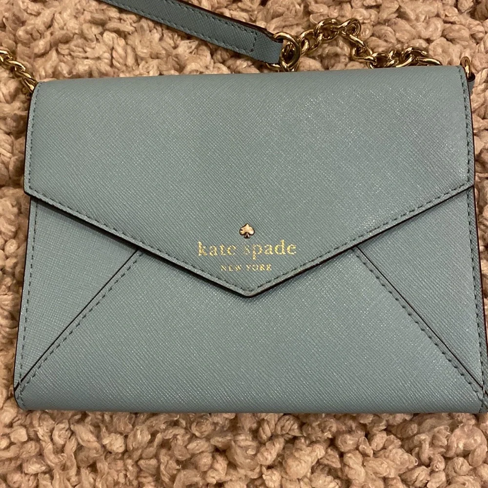 Kate Spade powder blue envelope wallet purse with matching blue/gold chain - Picture 4 of 8